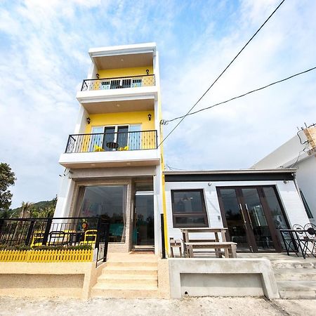Cape Eluanbi Tiffany Homestay מראה חיצוני תמונה