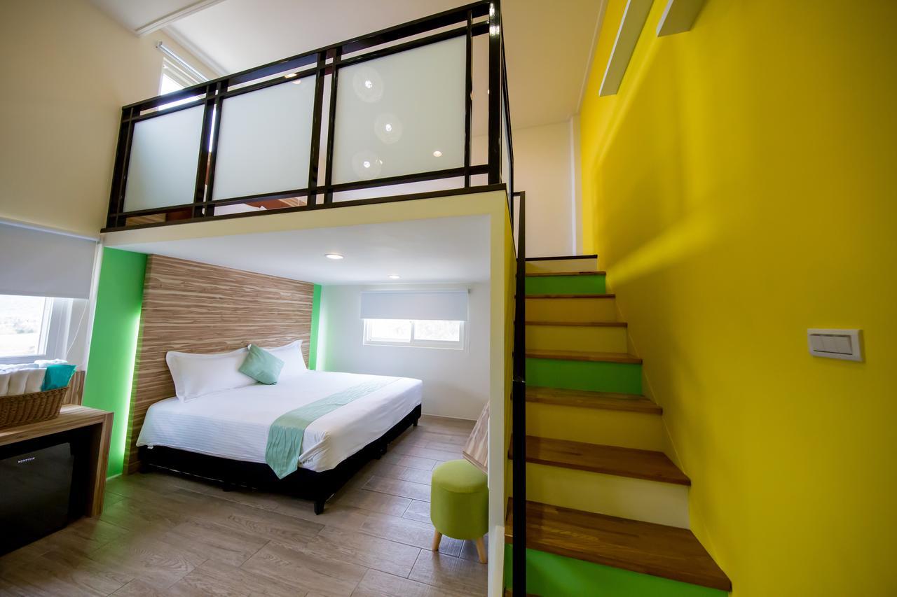 Cape Eluanbi Tiffany Homestay מראה חיצוני תמונה