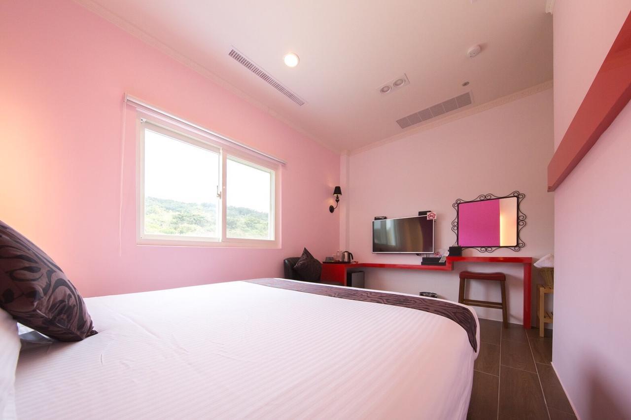 Cape Eluanbi Tiffany Homestay מראה חיצוני תמונה