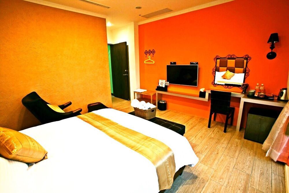 Cape Eluanbi Tiffany Homestay מראה חיצוני תמונה