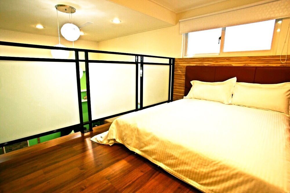 Cape Eluanbi Tiffany Homestay מראה חיצוני תמונה