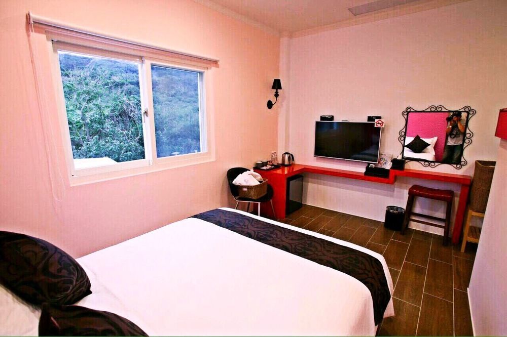 Cape Eluanbi Tiffany Homestay מראה חיצוני תמונה