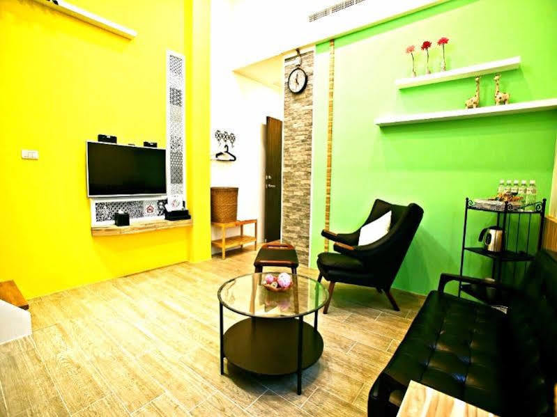 Cape Eluanbi Tiffany Homestay מראה חיצוני תמונה